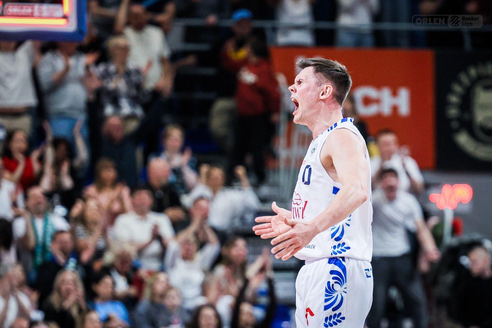 Wideo: Niesamowita druga połowa Elvara!