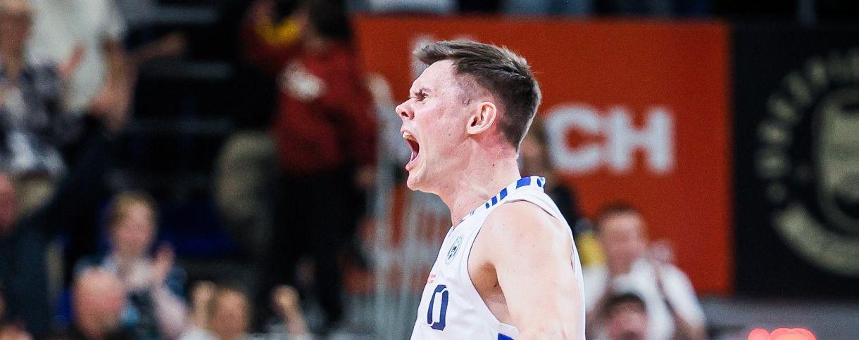 Wideo: Niesamowita druga połowa Elvara!