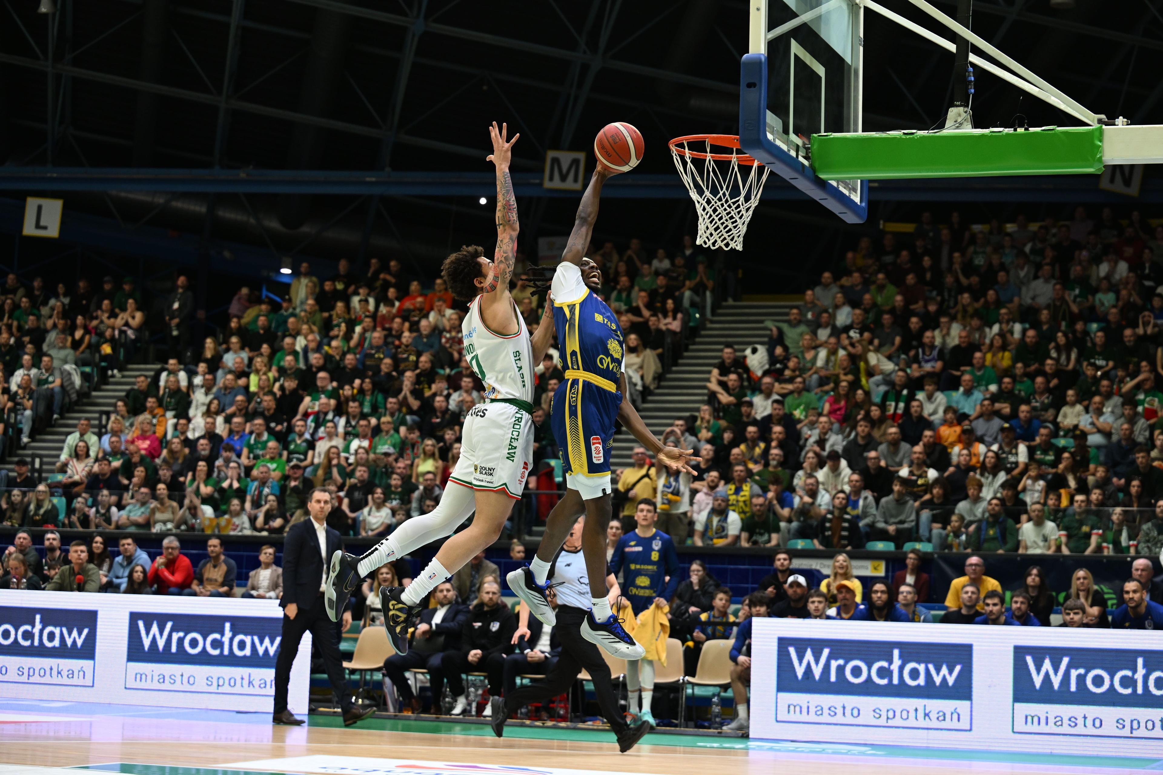 Niespodzianka! Tasomix Rosiek Stal wygrywa we Wrocławiu