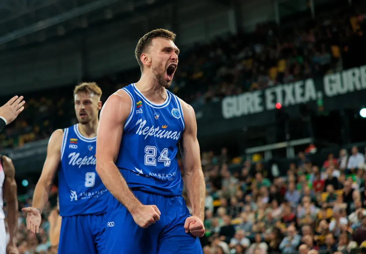 Waterman wraca do Polski