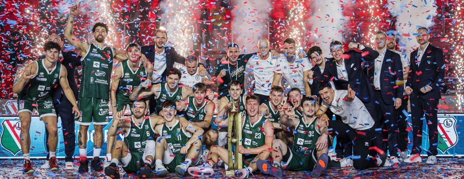 Legia Warszawa wygrywa Superpuchar Polski im. Adama Wójcika