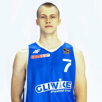 Mikołaj Adamczak