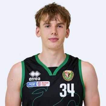 Adam Wilczek