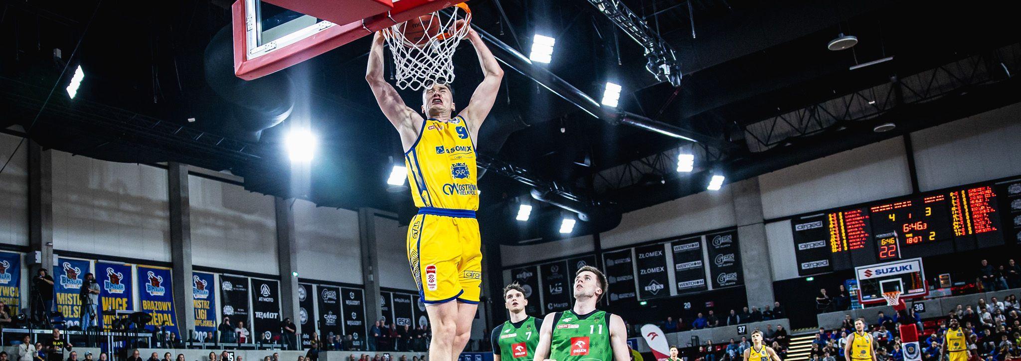 Udana pogoń Tasomix Rosiek Stali!