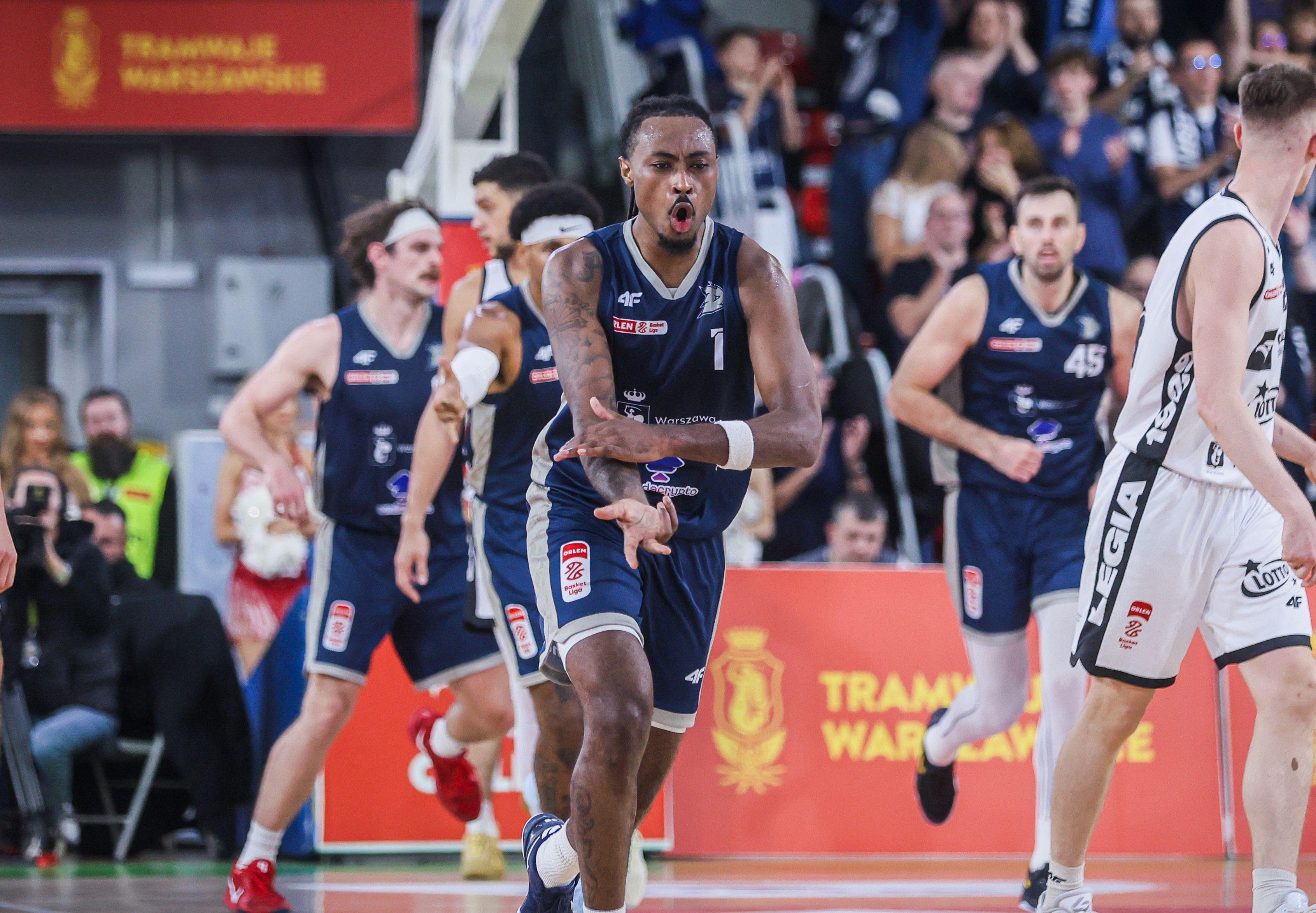 Landrius Horton MVP listopada