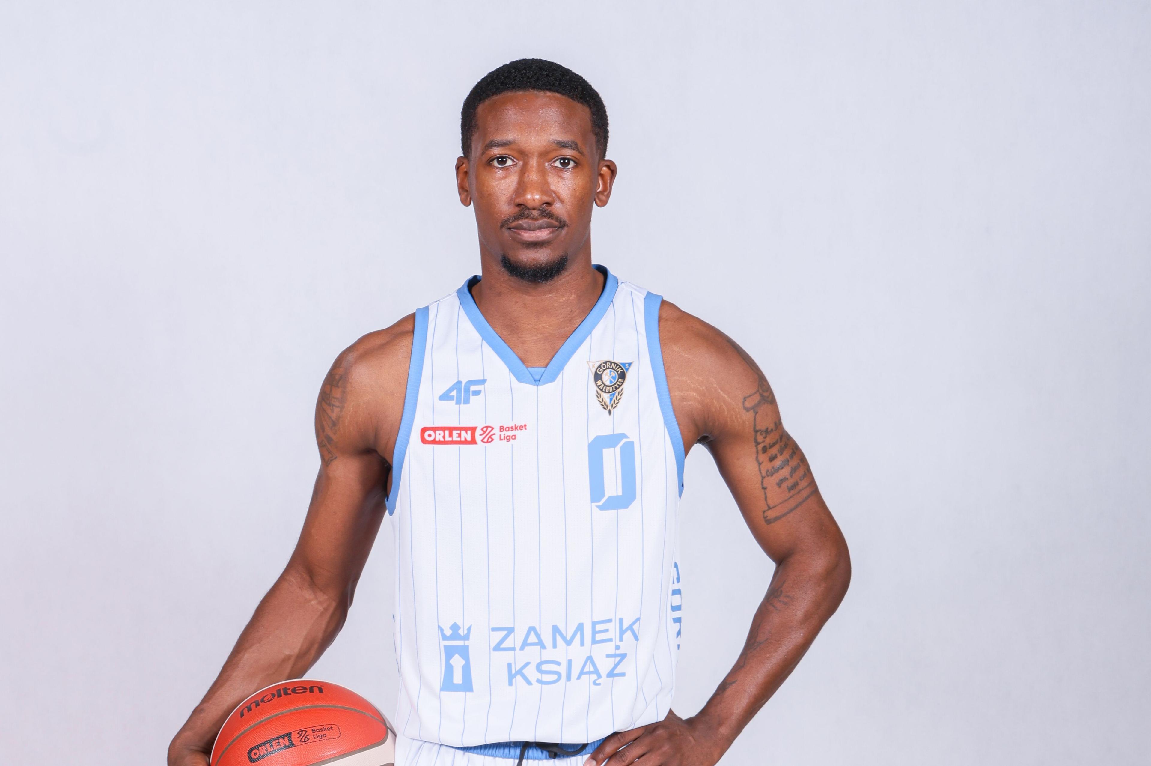 Lovell Cabbil MVP 10. kolejki OBL