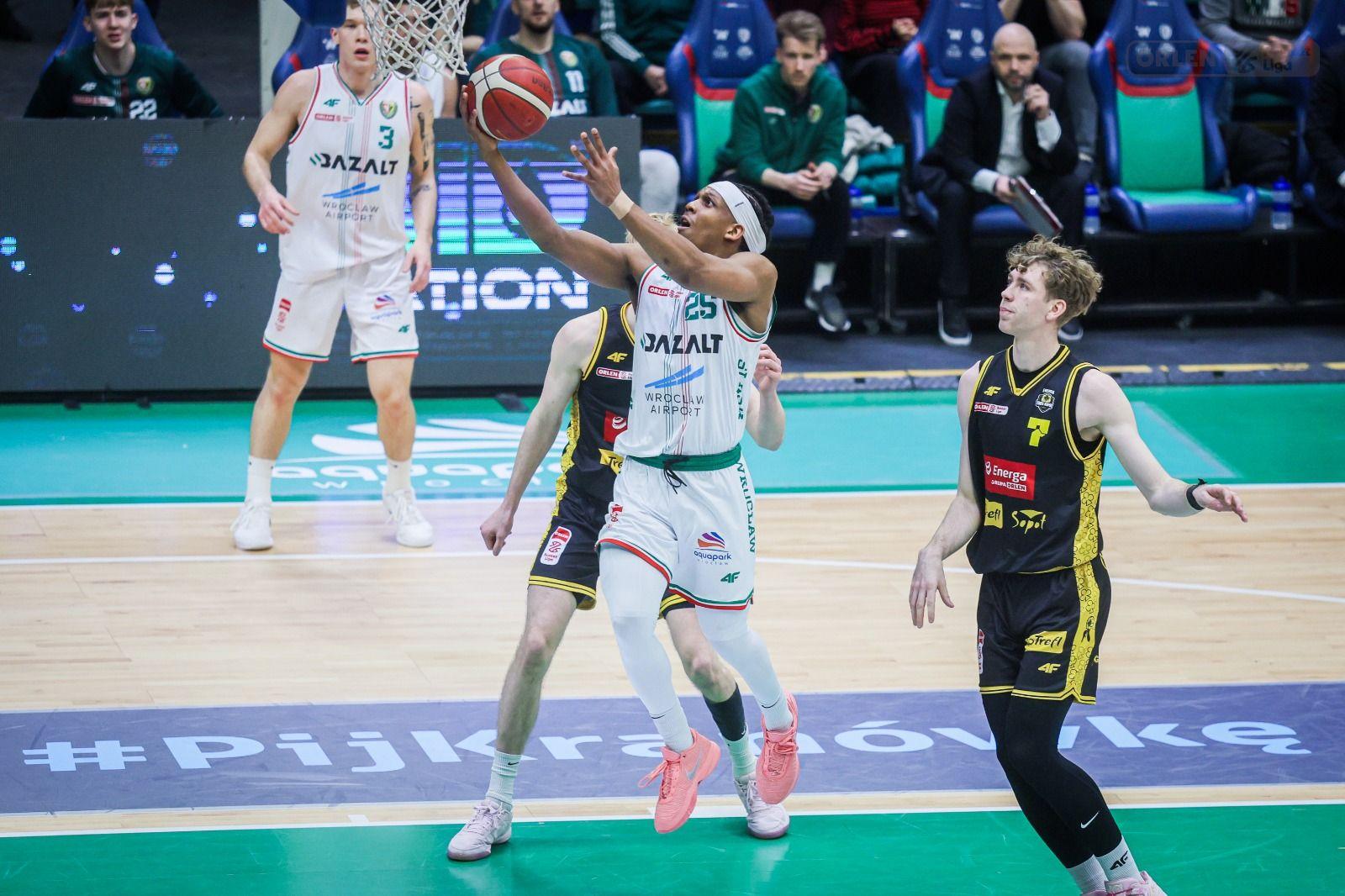 Wideo: Świetny występ Kadre Graya